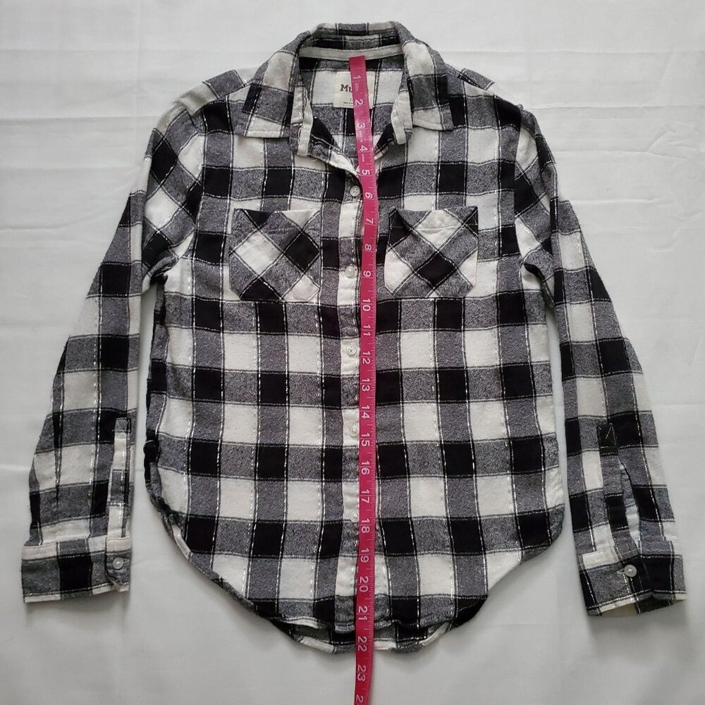 Mudd Girl’s Black And White Plaid Button Down Long Sleeve Shirt Size 7-8 - Picture 11 of 11